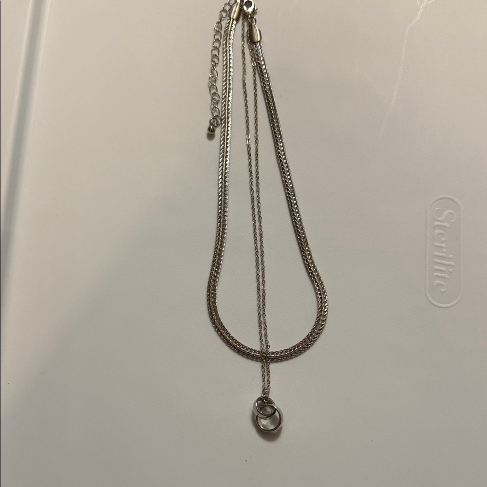 Elegant Silver Necklace